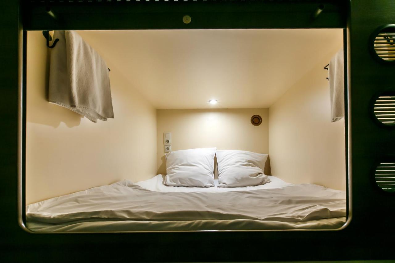 Capsule Hotel Interqube Tretyakovskaya Moskova Dış mekan fotoğraf