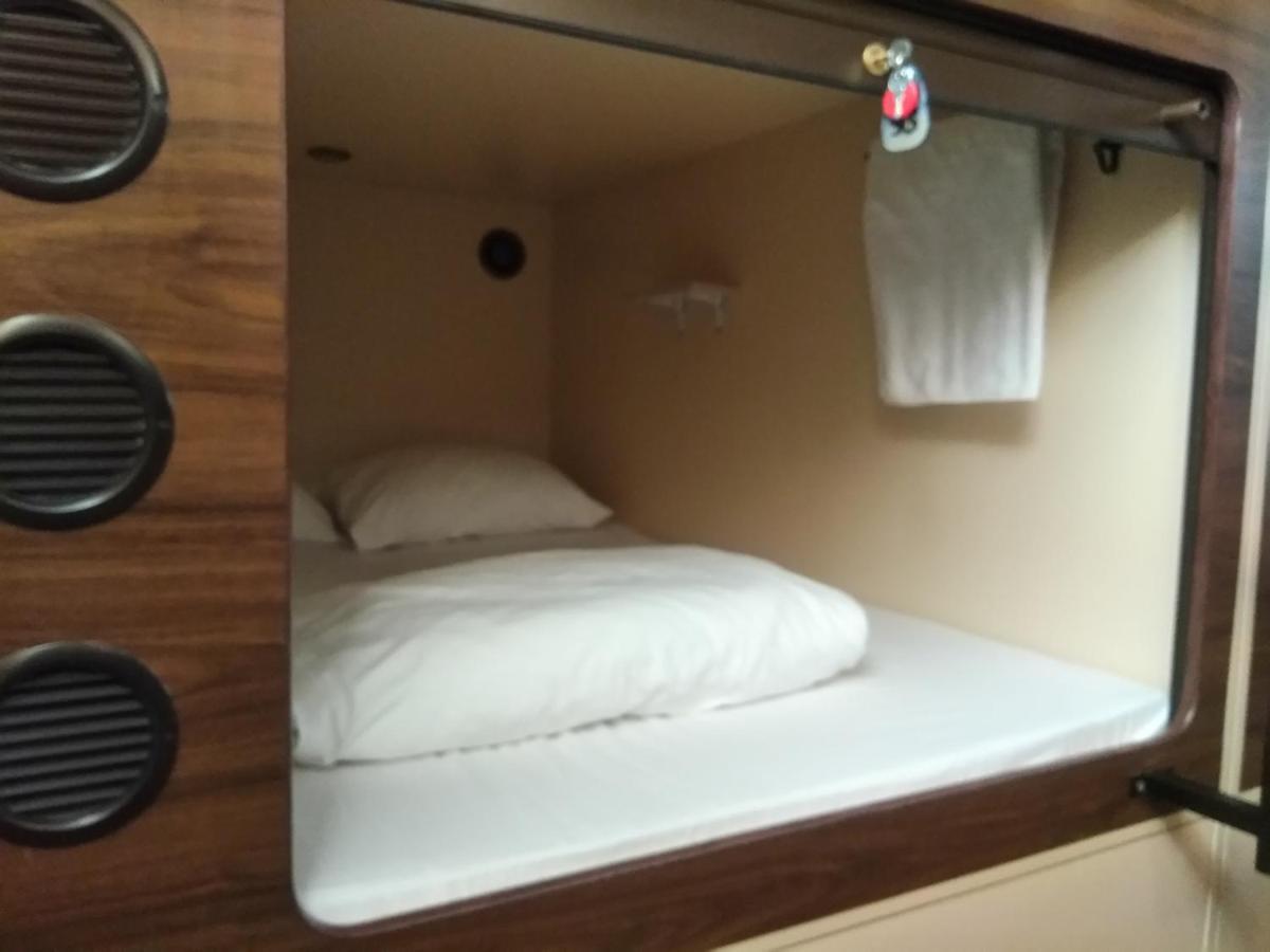 Capsule Hotel Interqube Tretyakovskaya Moskova Dış mekan fotoğraf